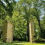 Domaine De Fresnoy Bed & Breakfast 3*