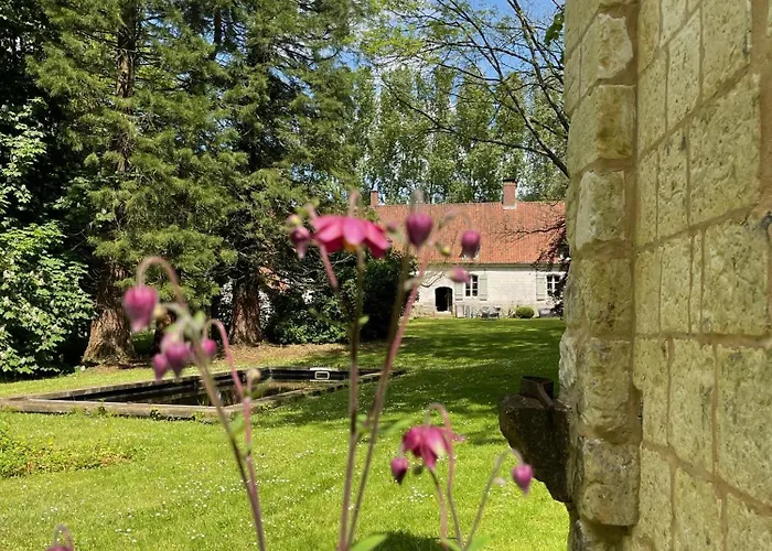 Domaine De Fresnoy